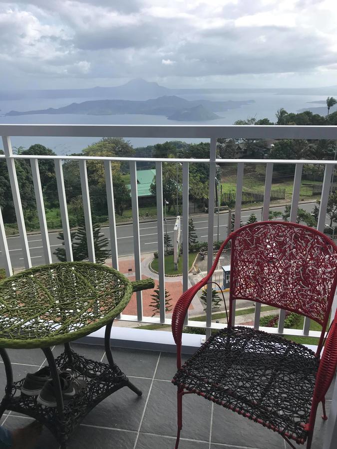 טגאיטאי Jj Suites Tagaytay @ Wind Residences מראה חיצוני תמונה